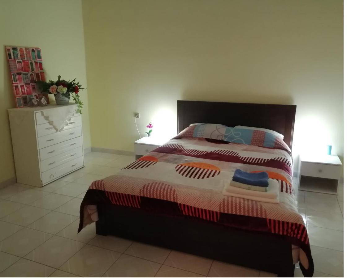 Kalamata Cozy Apartment מראה חיצוני תמונה